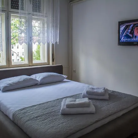 شقة Dunavski Park نوفي ساد