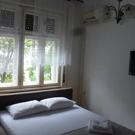 Apartment Dunavski Park Novi Sad