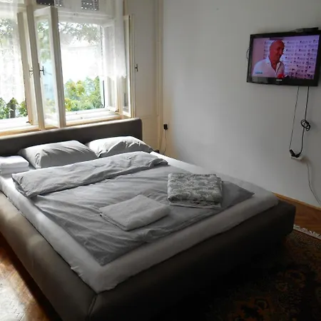 Dunavski Park Apartament *